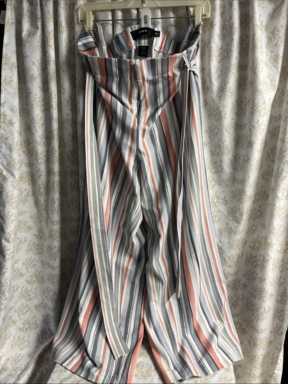 torrid Striped Wide-Leg Paperbag Pants in Coral, Blue & Gray